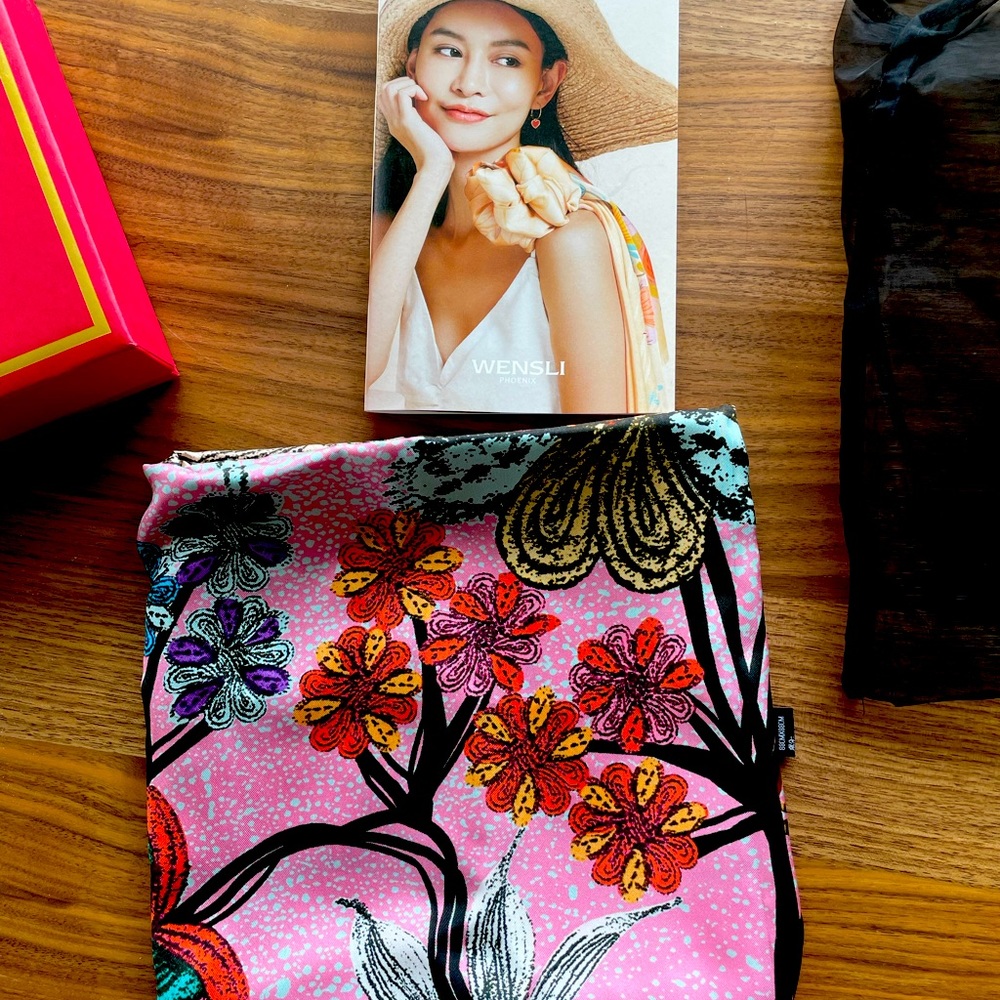 Wensli silk scarf
